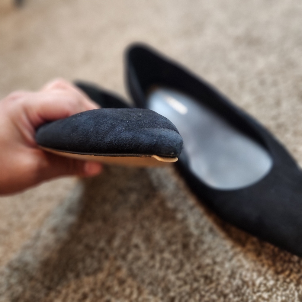 Good American Black Suede Pointed Toe Flat Shoes Size 9 - Picture 5 of 8